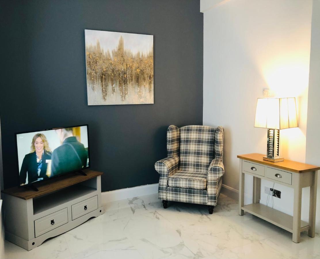 Ballycastle Town Centre Studio Apartment Ngoại thất bức ảnh